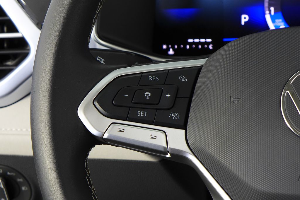 Thumbnail: 2025 Volkswagen Taos - 29