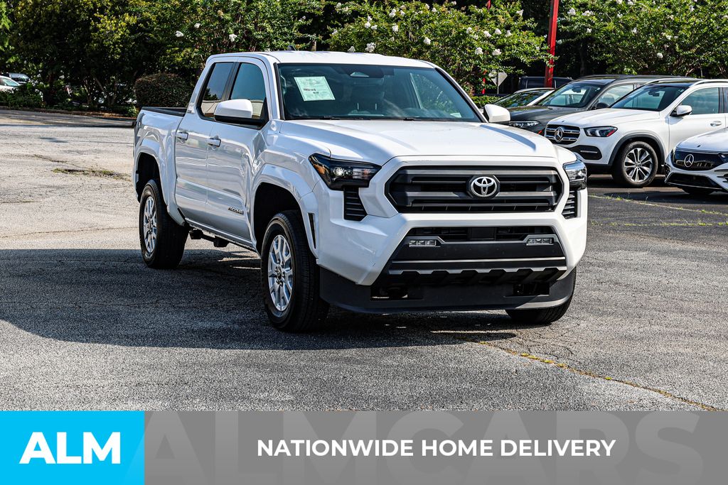 Used 2024 White Toyota SR5 image 4