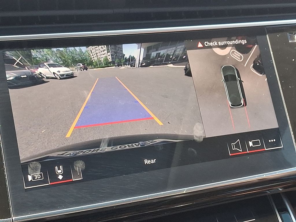 2022 Audi Q7 Premium Plus 18