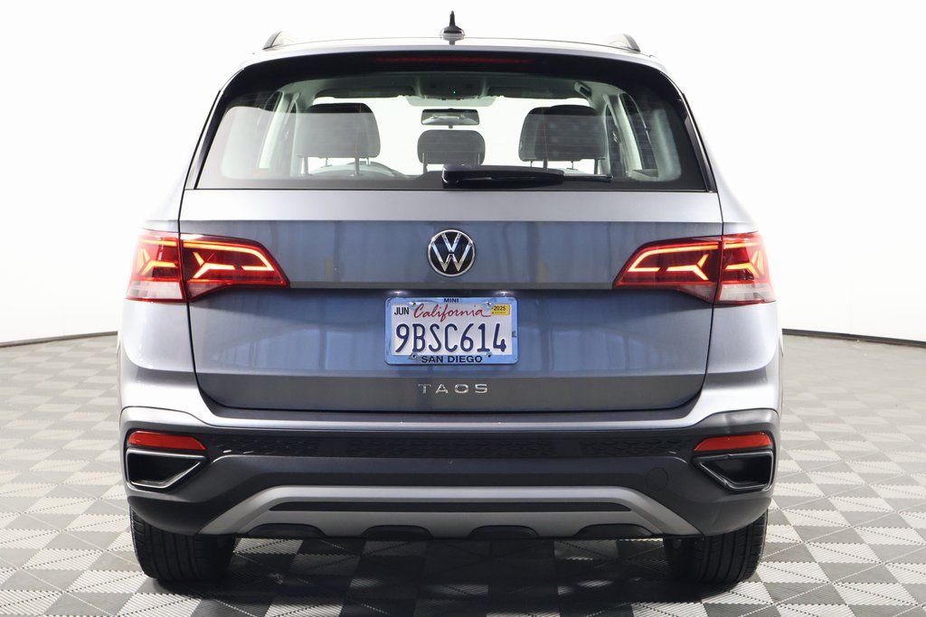 2022 Volkswagen Taos S 5