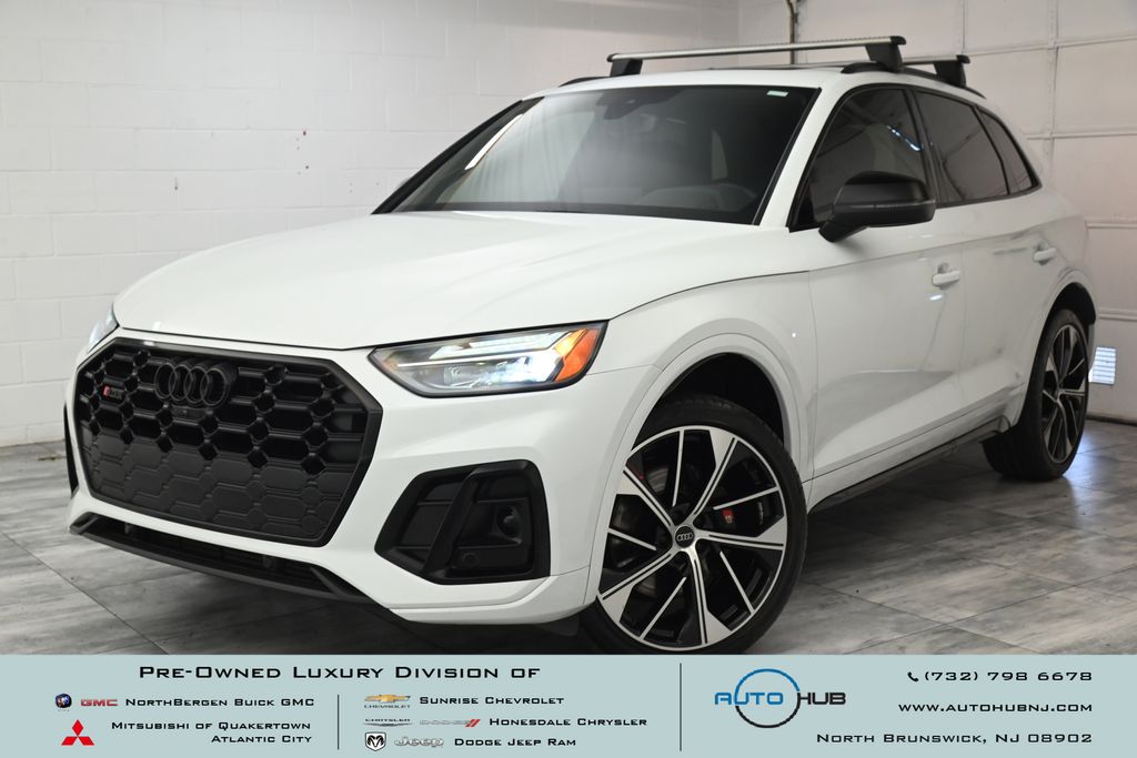 Glacier White Metallic 2024 Audi SQ5 SUV / Crossover All-Wheel Drive 8-Speed Automatic