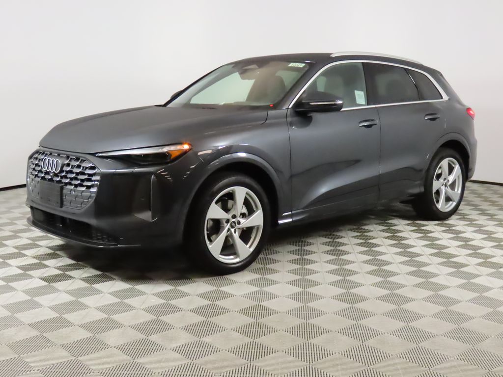 Thumbnail: 2025 Audi Q5 - 1