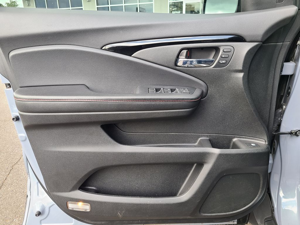 2022 Honda Ridgeline Black Edition