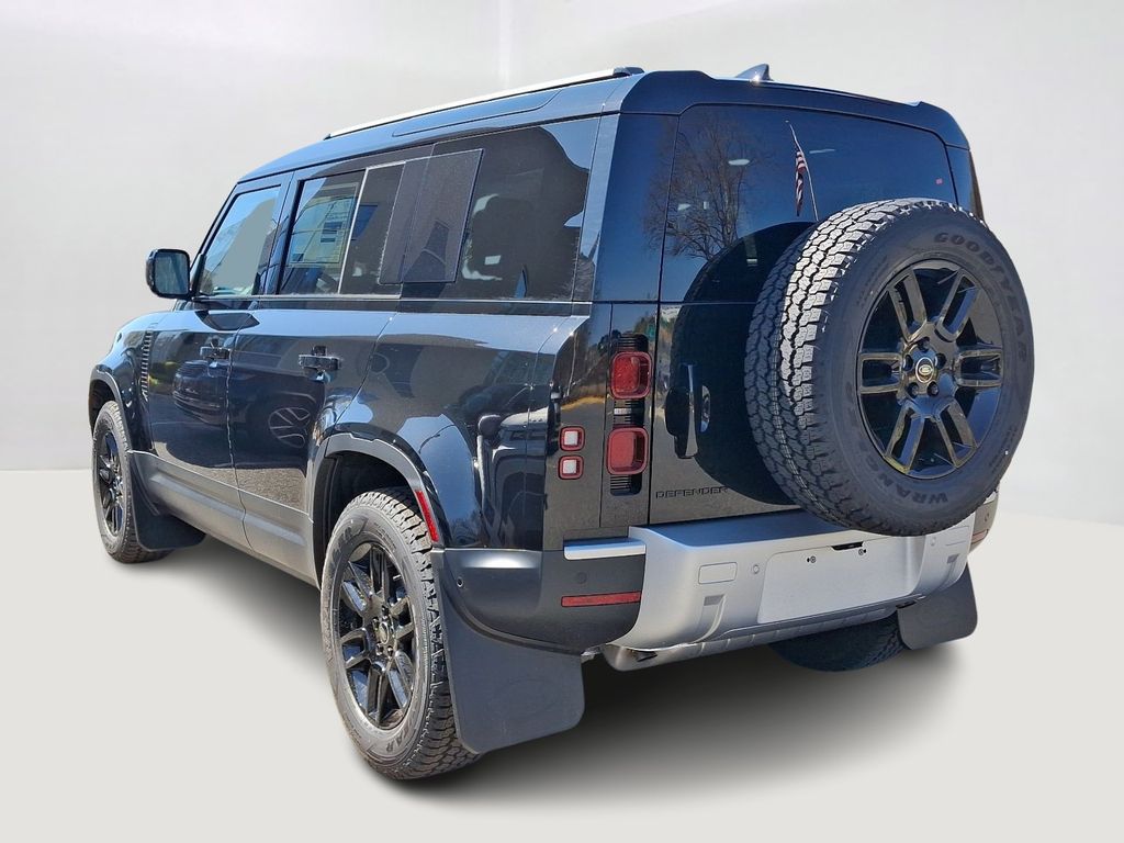 2025 Land Rover Defender 110 4
