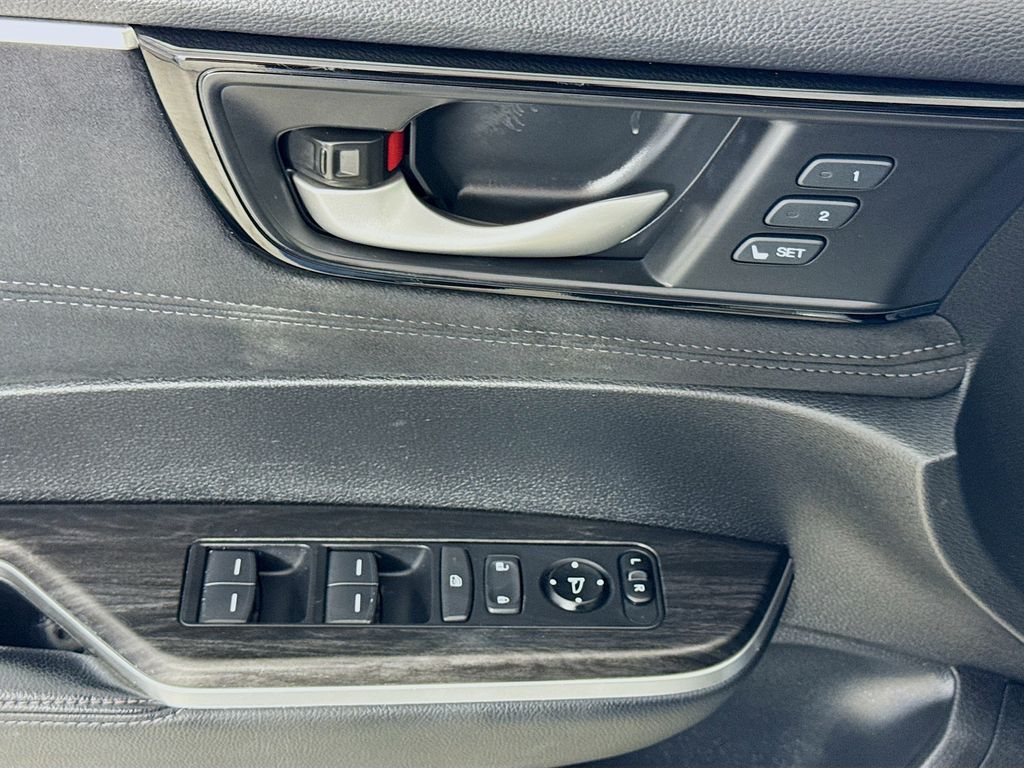 Used Car 2020 Honda Clarity Plug-in Hybrid  Touring For Sale Under $25,000 In Austin, Texas