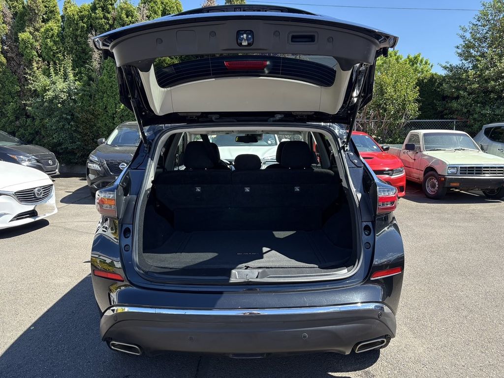 2021 Nissan Murano SV