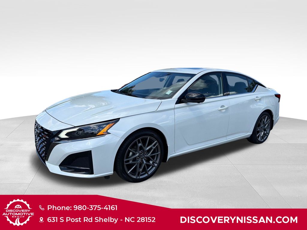 2024 Nissan Altima 2.0 SR