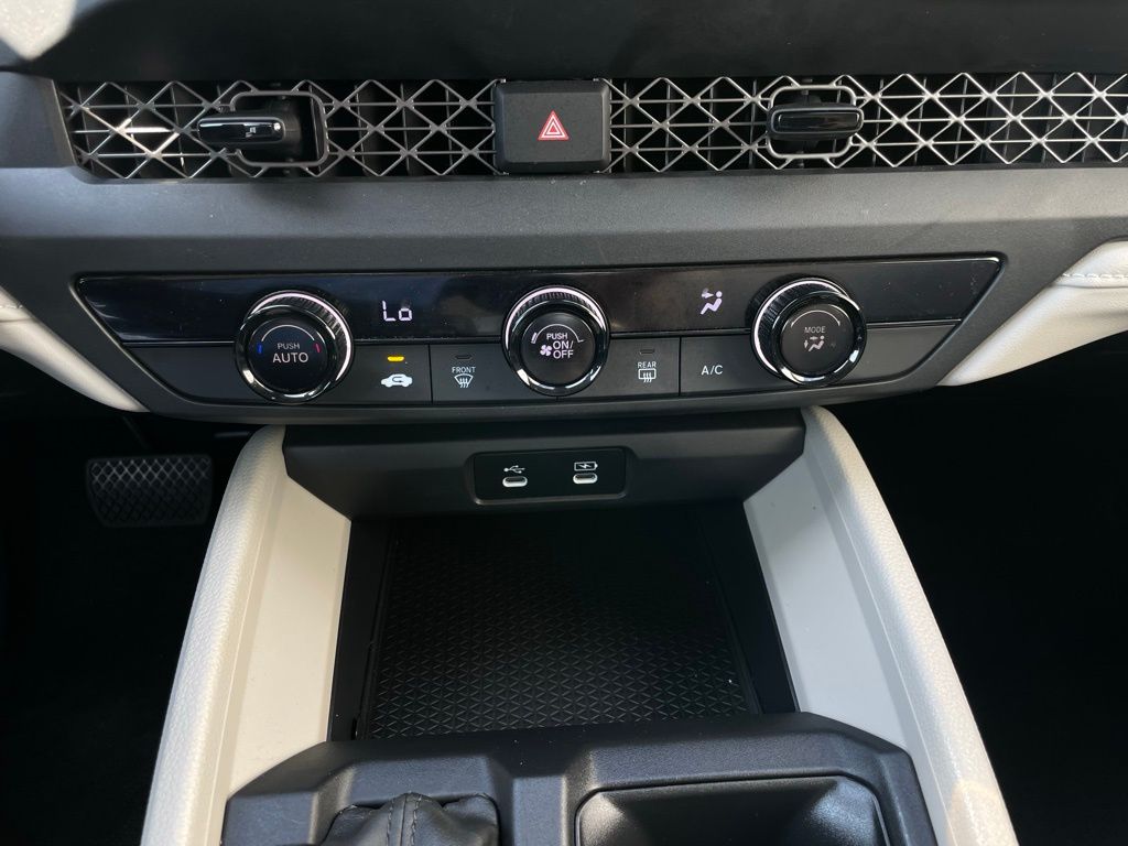 2024 Honda Accord LX 17