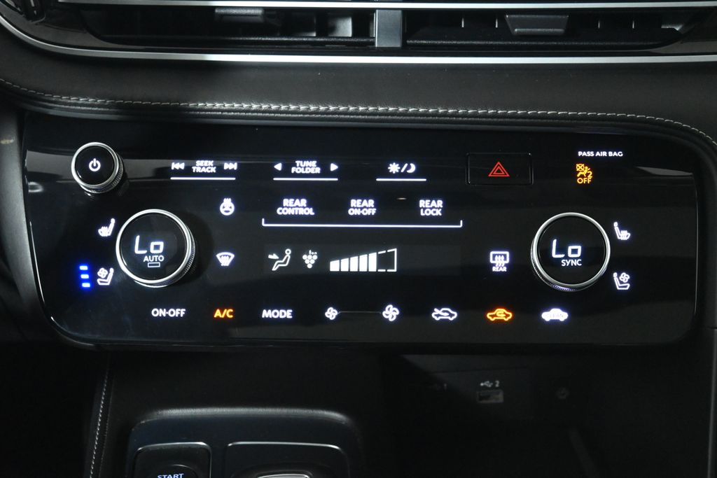 Thumbnail: 2022 INFINITI QX60 - 23