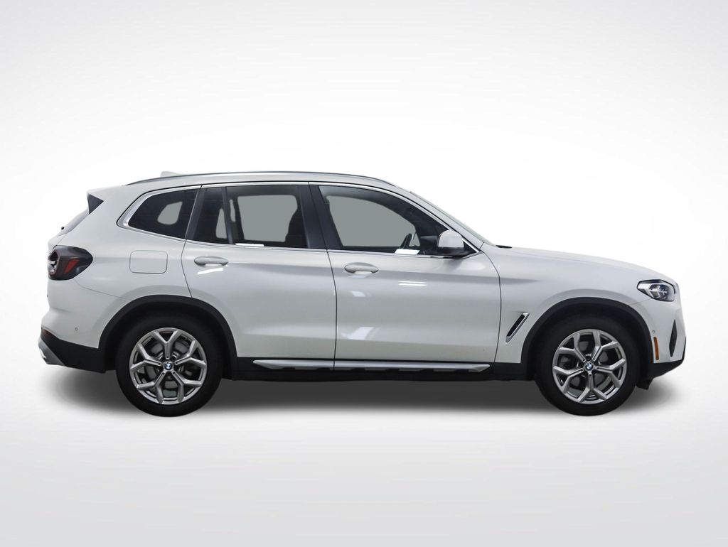 Thumbnail: 2023 BMW X3 - 6