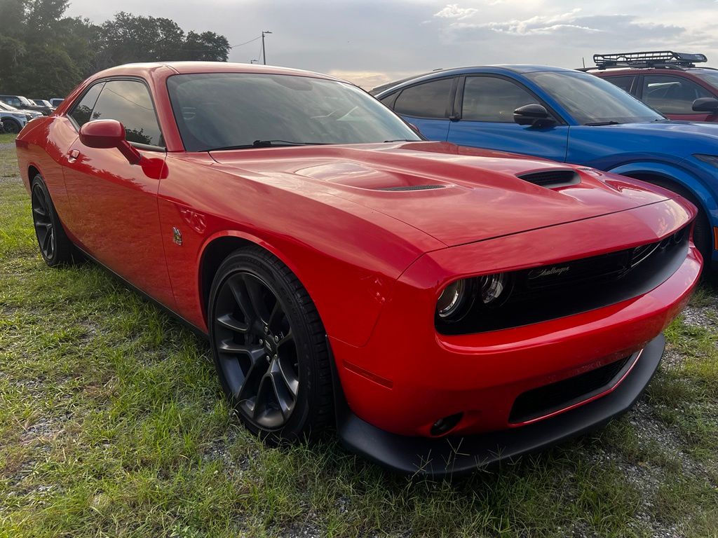 Torred Clearcoat 2020 Dodge Challenger Coupe Rear-Wheel Drive 8-Speed Automatic