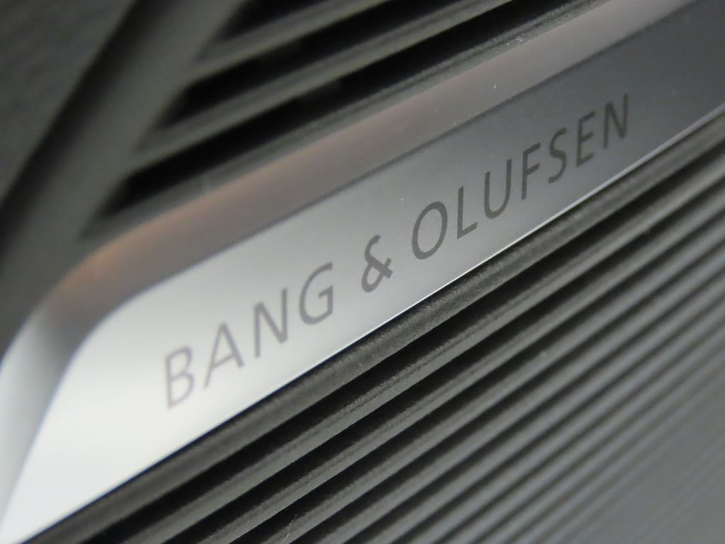 Thumbnail: 2026 Audi Q7 - 30