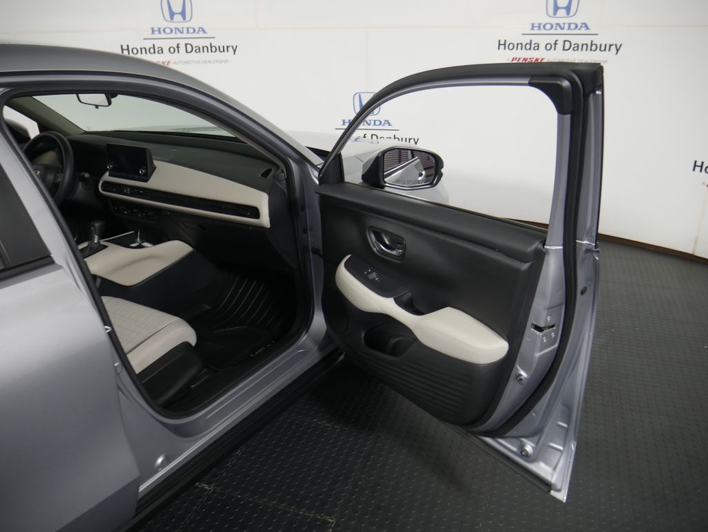 Thumbnail: 2023 Honda HR-V - 7