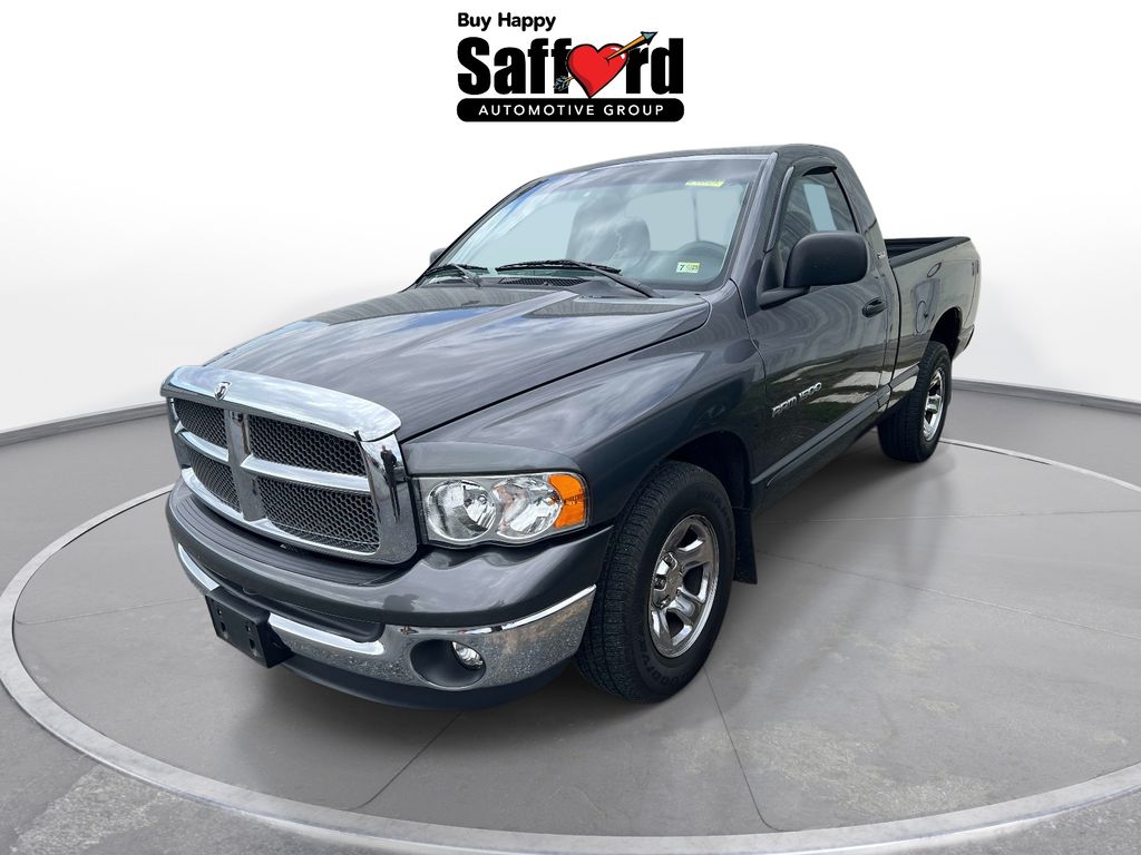 Gray (Graphite Metallic Clearcoat) 2002 Dodge RAM 1500 Pickup Truck Rear-Wheel Drive 5-Speed Manual