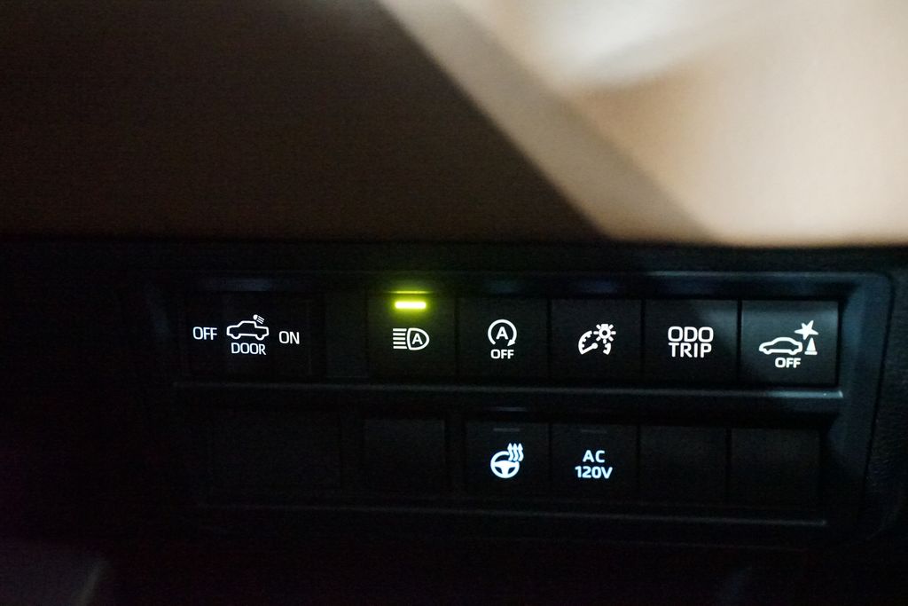 Thumbnail: 2026 Toyota Tundra - 27