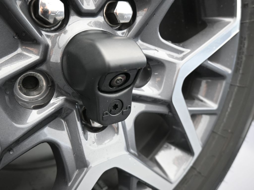 New 2025 Bright White Clearcoat Jeep Sahara image 32