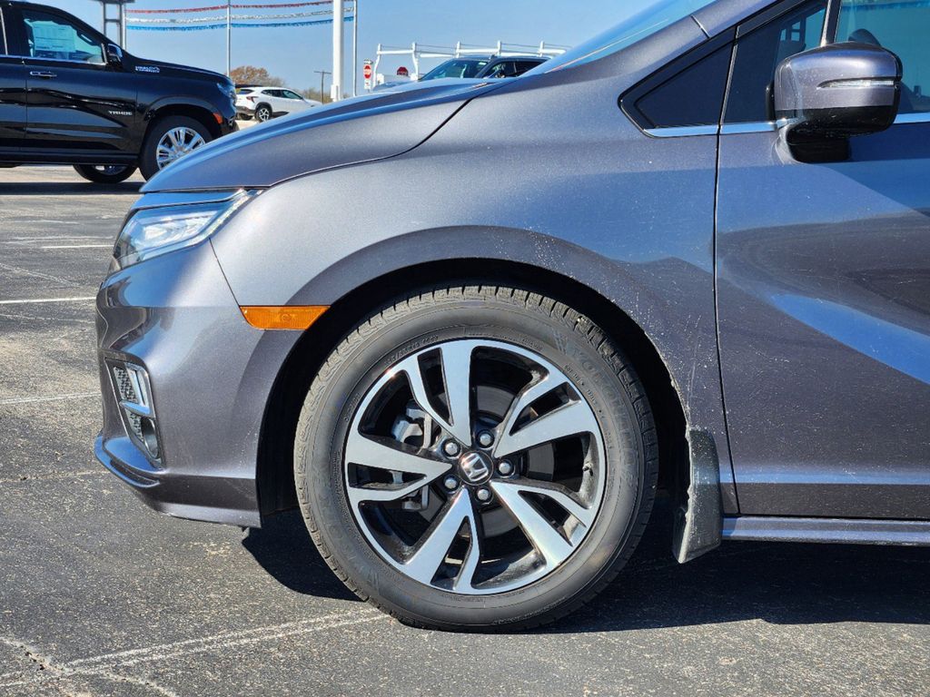 2019 Honda Odyssey Elite 8