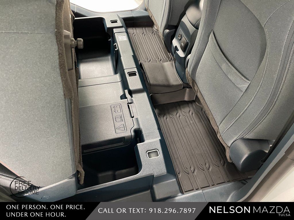 Used 2023 White Ford XLT image 43