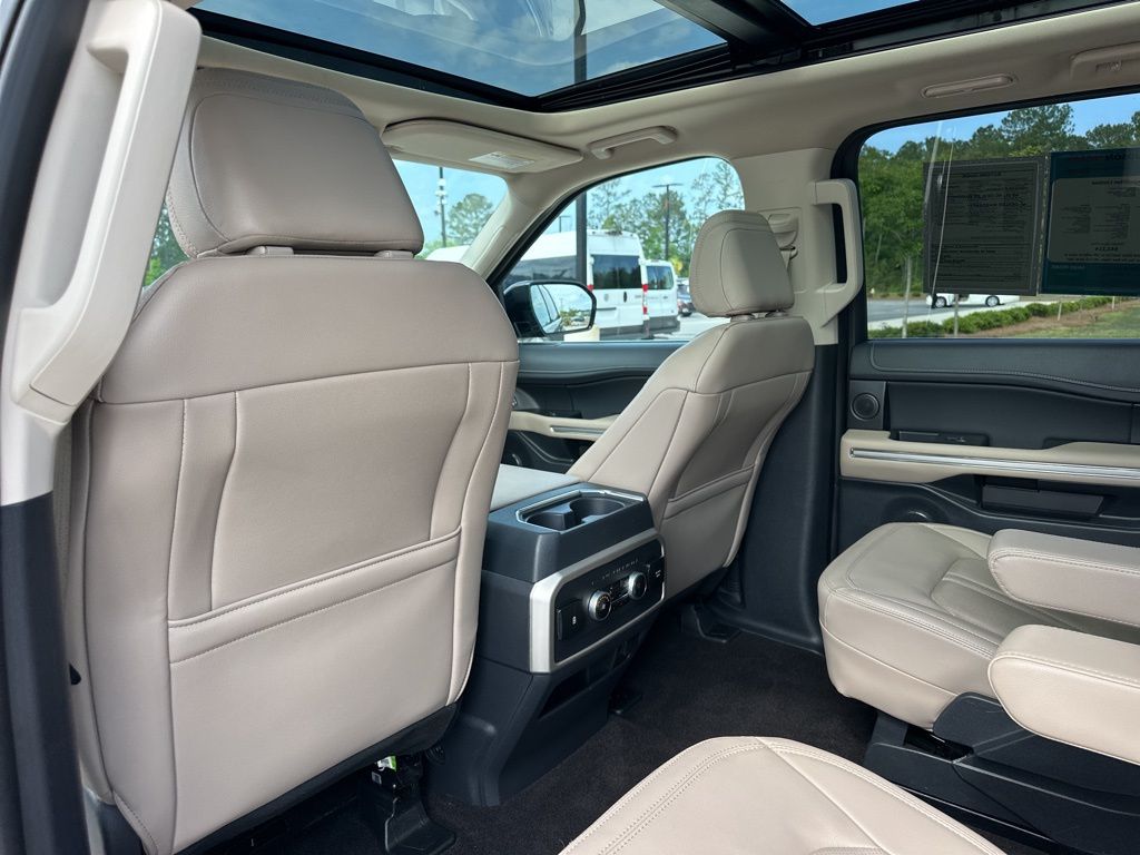 2023 Agate Black Metallic Ford Expedition Limited RWD SUV