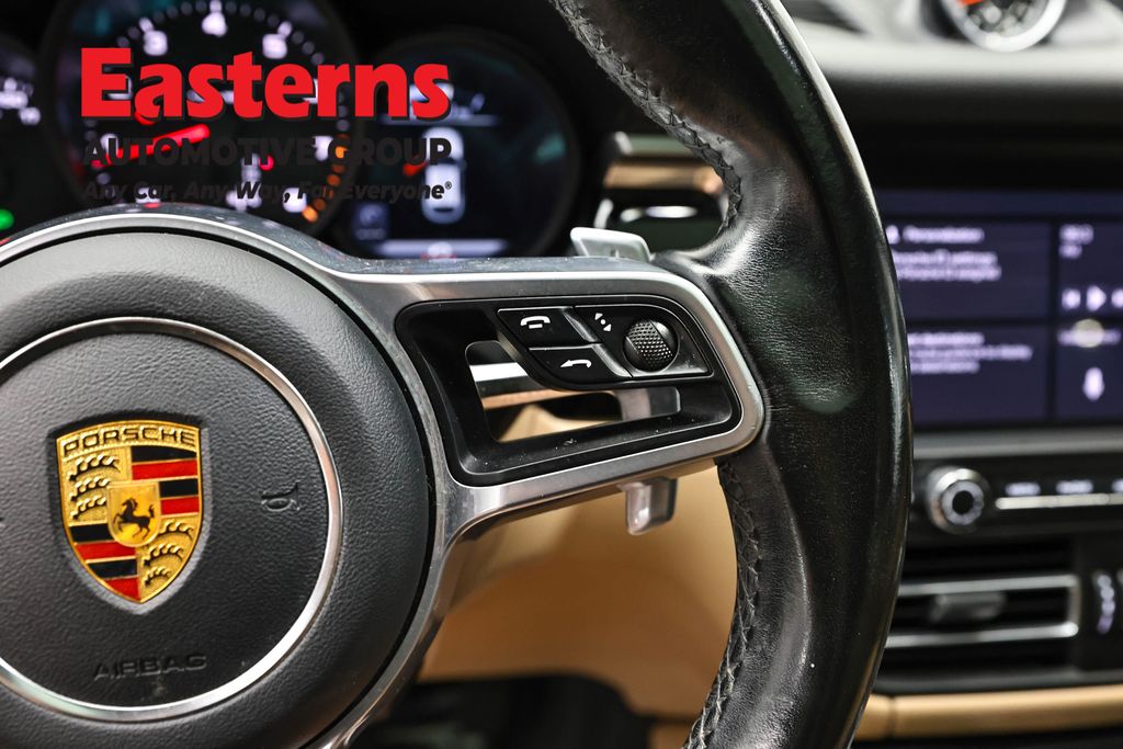 2021 Porsche Macan Base - Photo 17