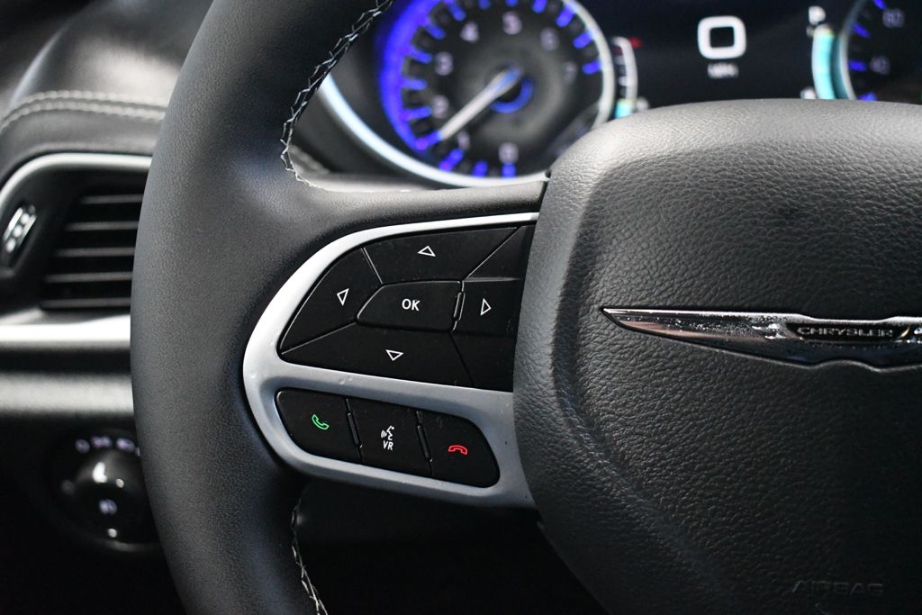 Used 2026 Red Chrysler Select image 30