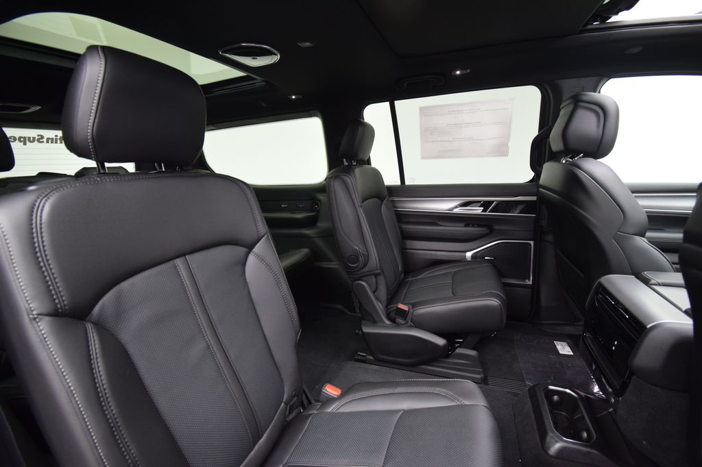 new 2026 Jeep Grand Wagoneer car, priced at $73,559