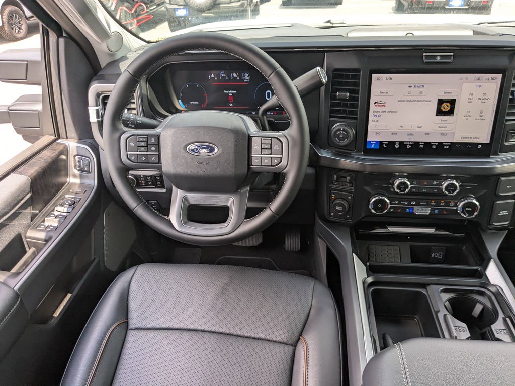 2025 Ford F-250 Black Widow