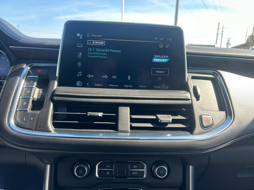 Used Car 2022 Chevrolet Suburban  Premier For Sale Under $35,000 In Floresville, Texas