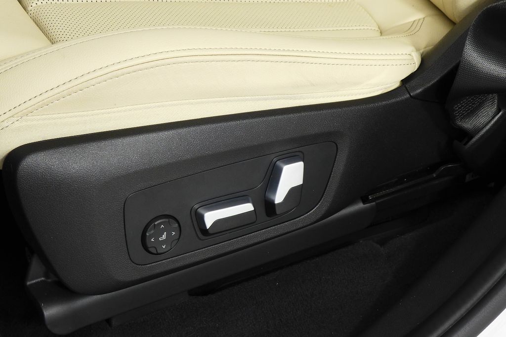 Thumbnail: 2023 BMW X3 - 23