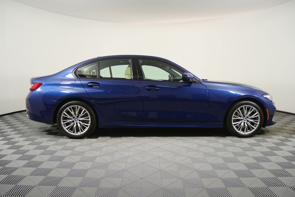 Thumbnail: 2023 BMW 3 Series - 2