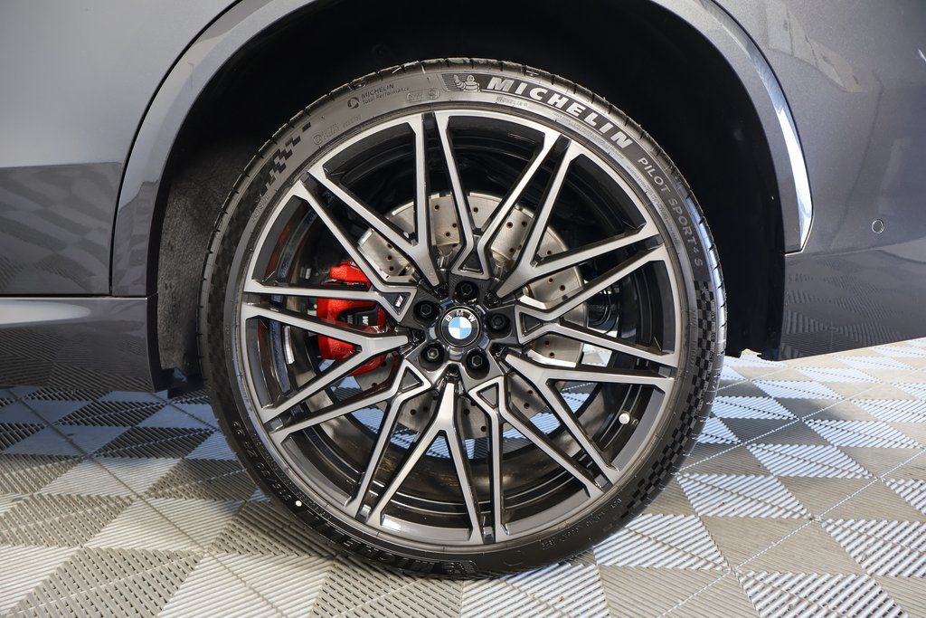 Thumbnail: 2026 BMW X5 - 10