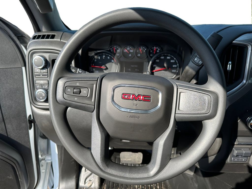 2023 GMC Sierra 2500HD Pro 12