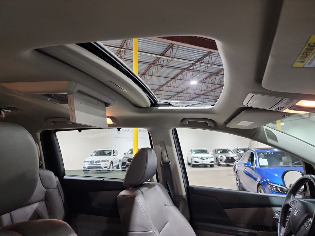 2014 Honda Odyssey EX-L photo