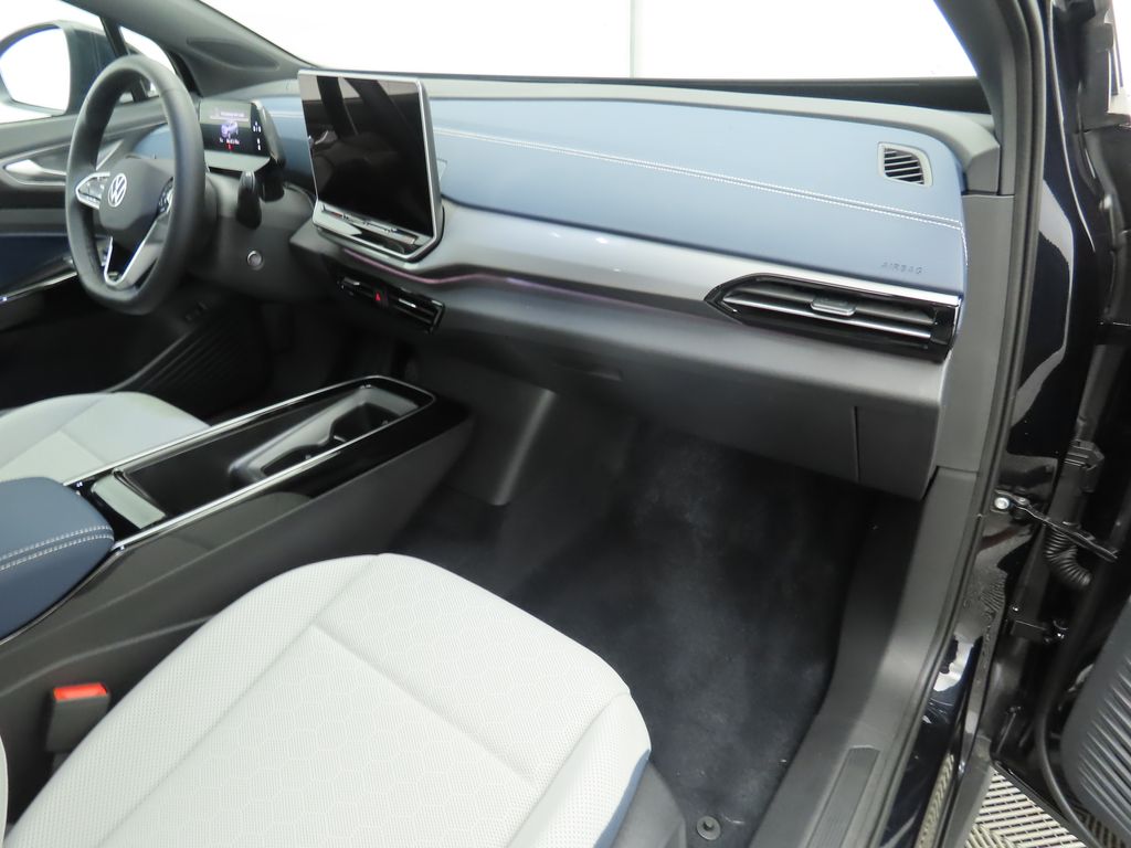 2025 Volkswagen ID.4 Pro S 18
