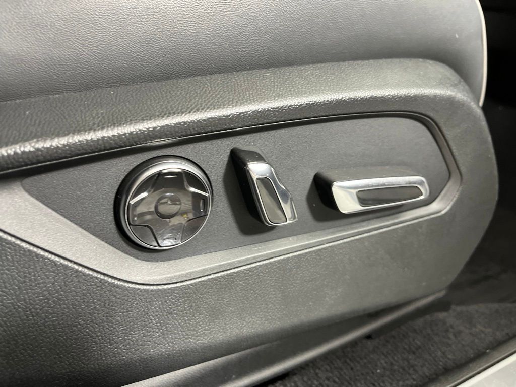 Thumbnail: 2020 Acura RDX - 8