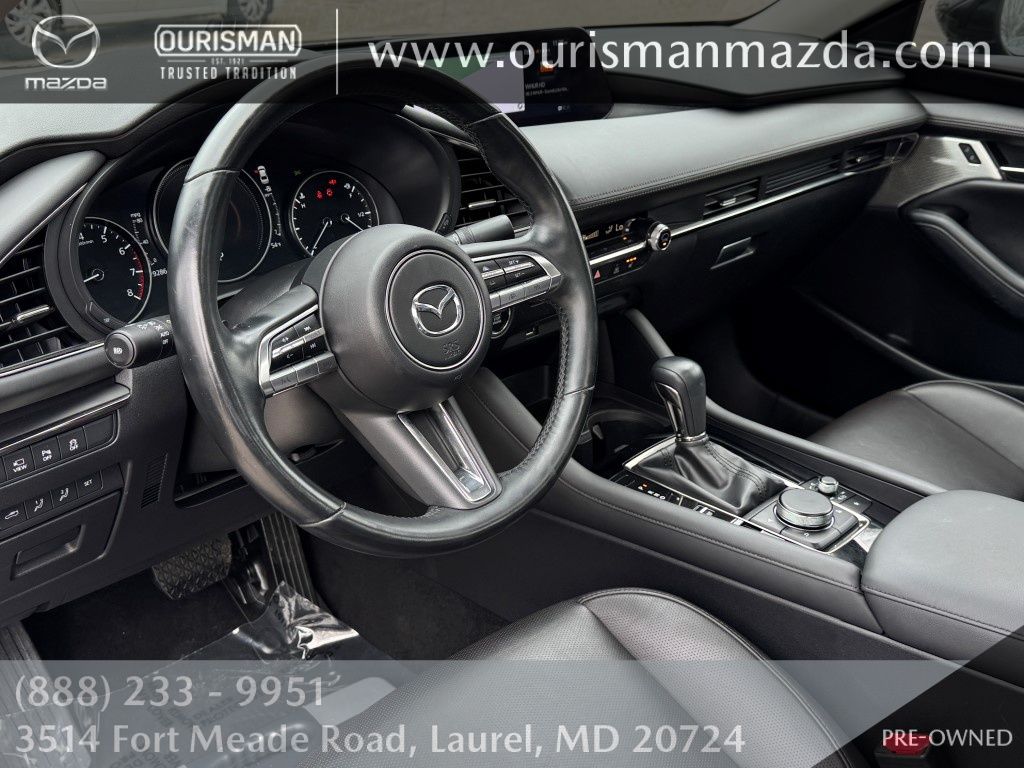 2021 Mazda Mazda3 Premium Plus 17