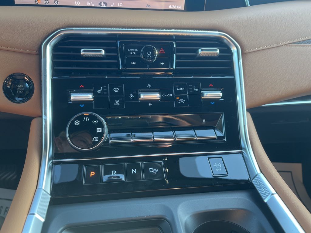 2025 Aspen White Tricoat Nissan Armada SL RWD SUV