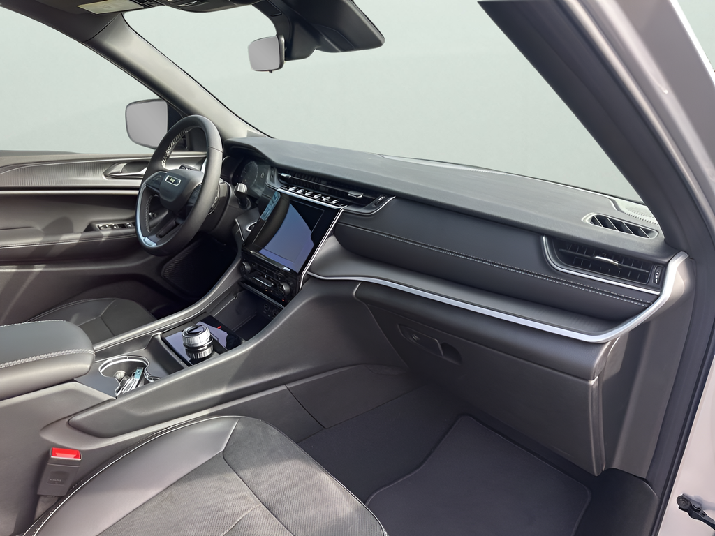 New Car 2025 Jeep Grand Cherokee  For Sale Under $40,000 In Austin, Texas