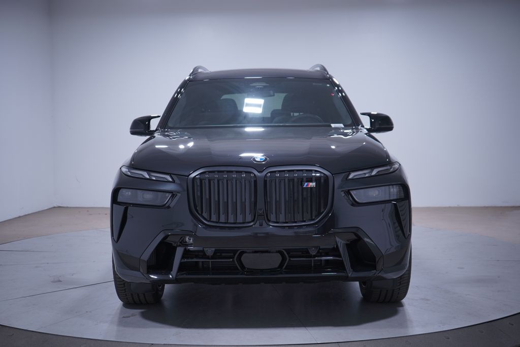 2025 BMW X7 M60i 4