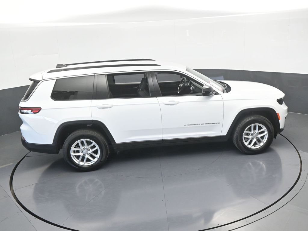 Used 2024 Bright White Clearcoat Jeep Laredo image 49