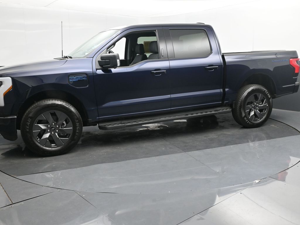 2024 Ford F-150 Lightning Flash