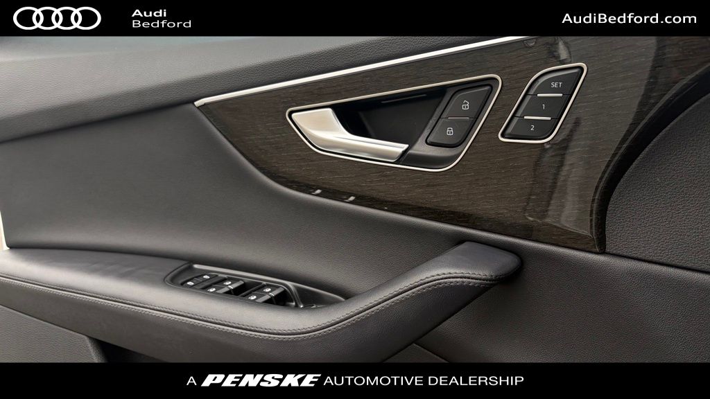 Thumbnail: 2023 Audi Q7 - 14