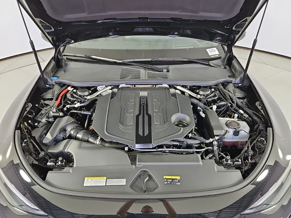Thumbnail: 2026 Audi A6 - 6