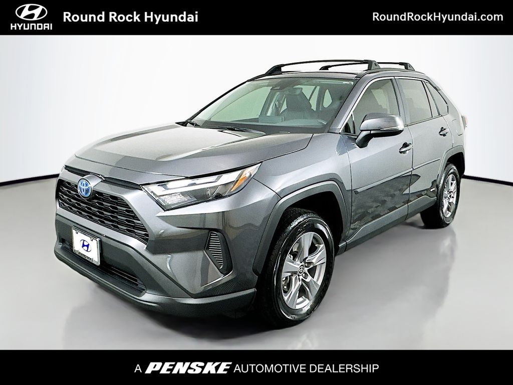 2022 Toyota RAV4 XLE -
                Round Rock, TX