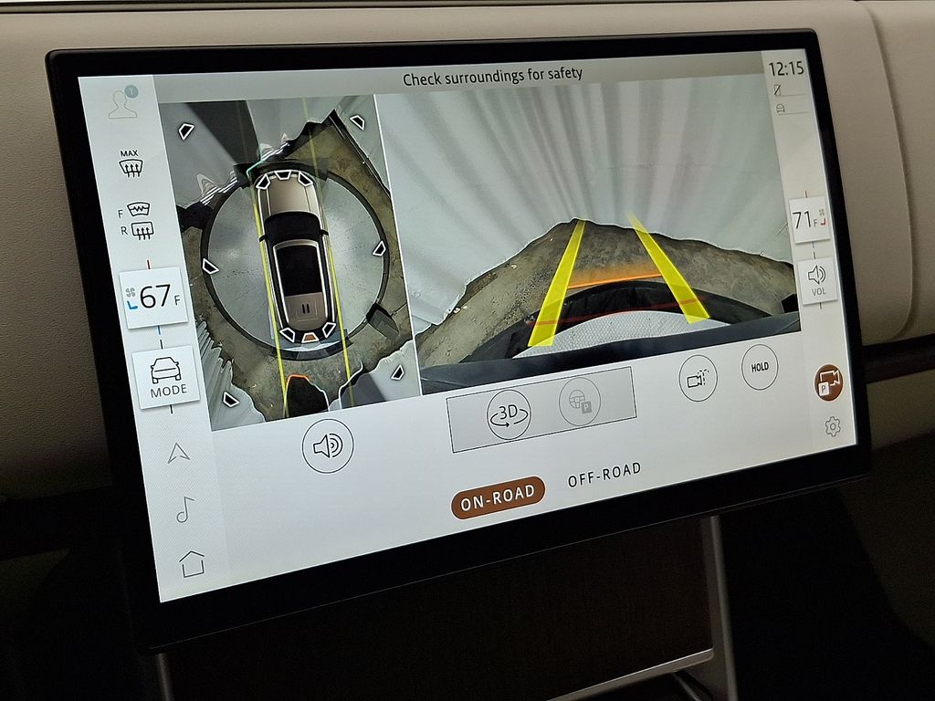 Thumbnail: 2026 Land Rover Range Rover - 17