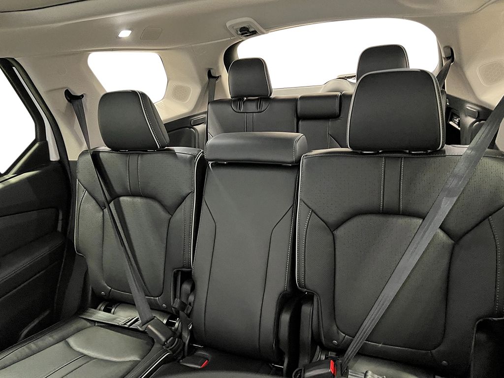 2025 Honda Pilot Elite photo