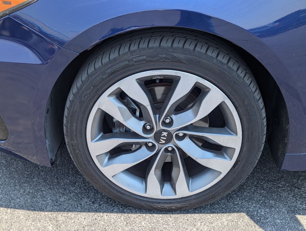 2019 Kia Optima LX 13