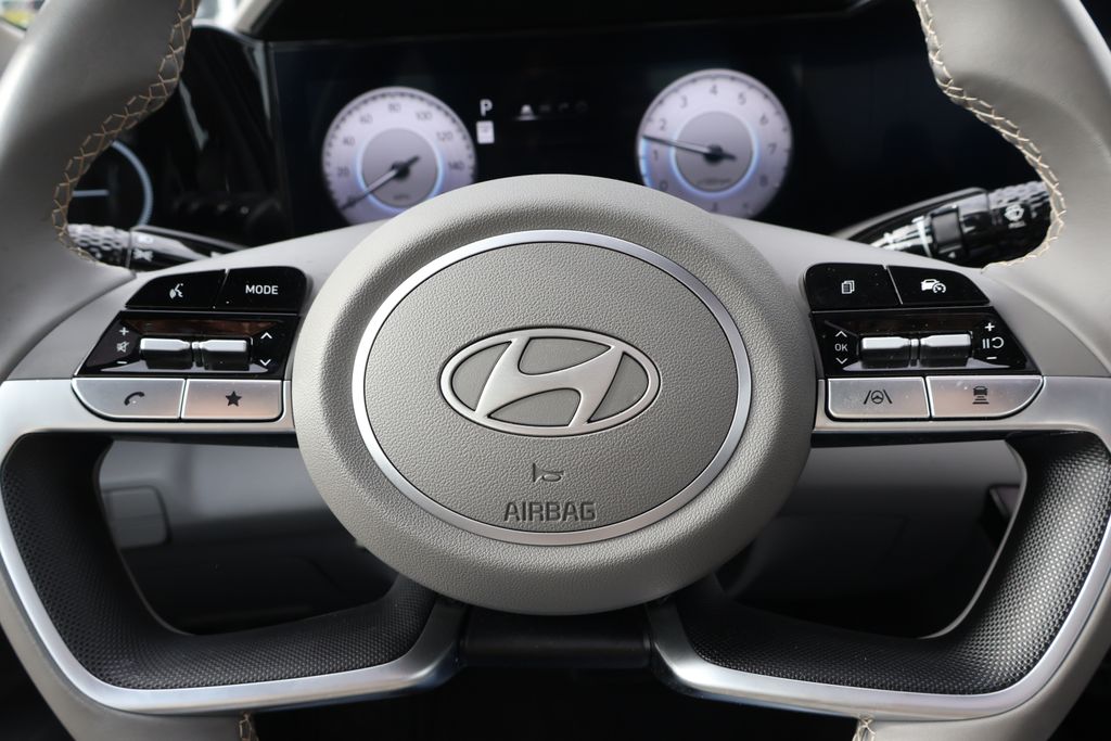 2025 Hyundai Elantra SEL 20
