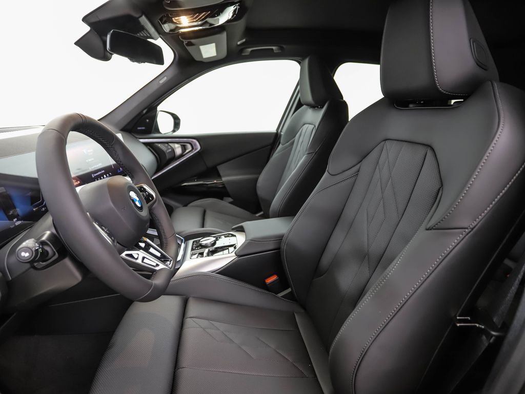 Thumbnail: 2026 BMW X3 - 11