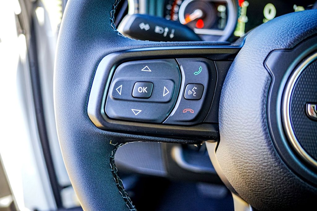 New Car 2025 Jeep Gladiator  For Sale Under $50,000 In Taylor, Texas